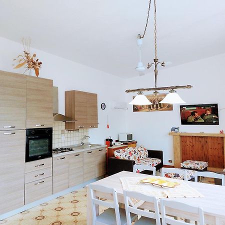 Casa Vacanze Sole E Mare Teulada Εξωτερικό φωτογραφία